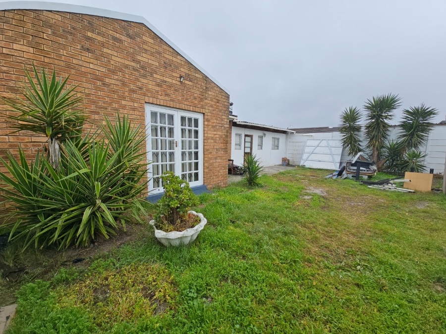 2 Bedroom Property for Sale in Ottery Western Cape